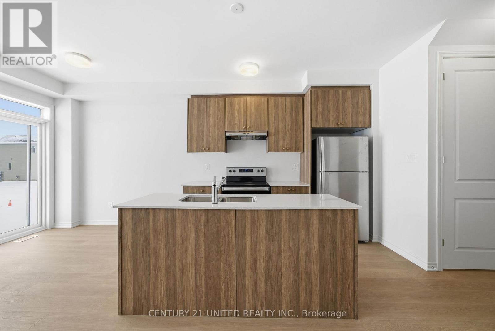 66 Sanderson Drive, Kawartha Lakes, Ontario  K9V 0S7 - Photo 8 - X12677578