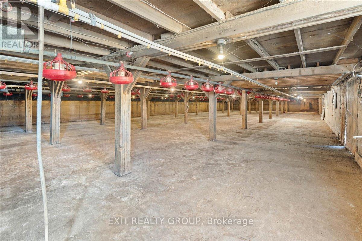 2421 County Rd 3, Prince Edward County, Ontario  K0K 1L0 - Photo 14 - X12677596