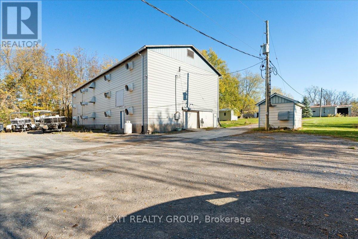 2421 County Rd 3, Prince Edward County, Ontario  K0K 1L0 - Photo 37 - X12677596