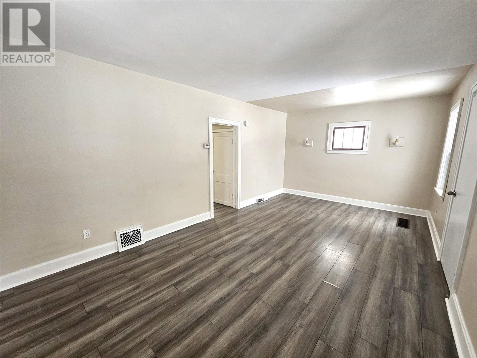 387 North St, Sault Ste. Marie, Ontario  P6B 2A9 - Photo 4 - SM260054