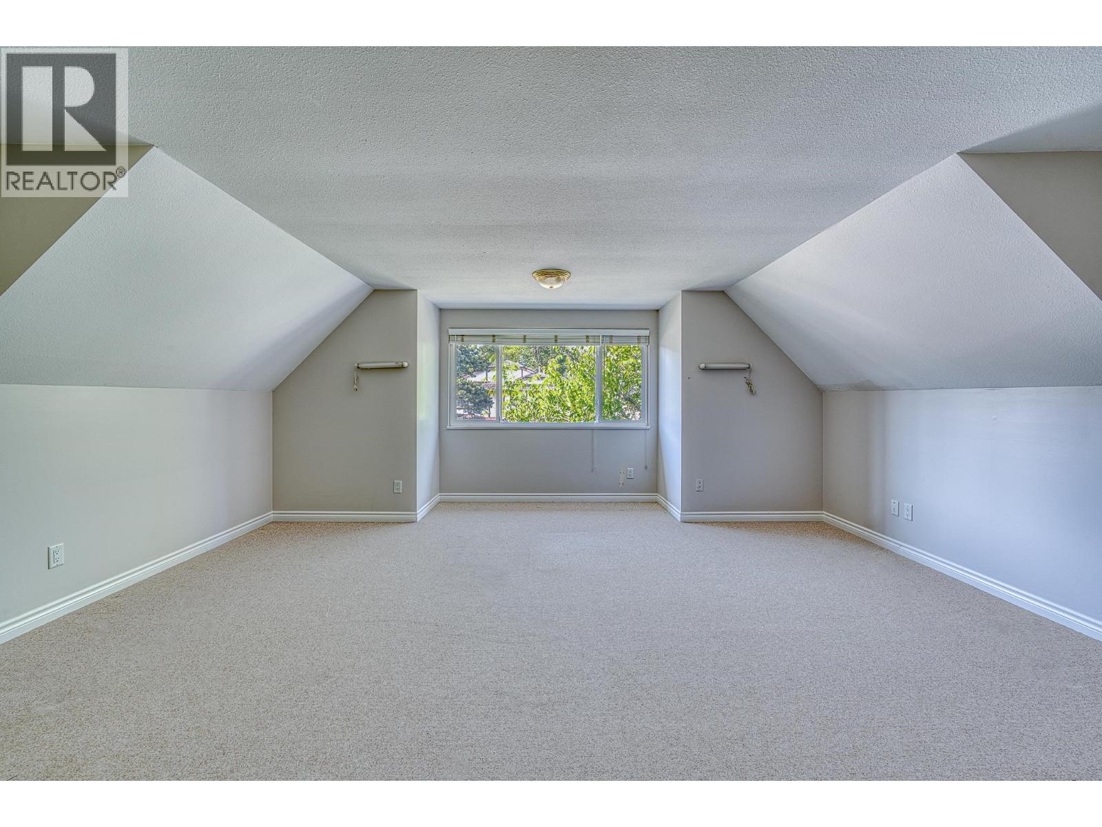 10680 Bissett Drive, Richmond, British Columbia  V7A 4L3 - Photo 11 - R3077458