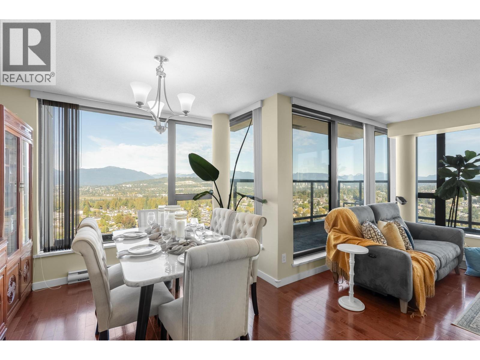 2803 7108 Collier Street, Burnaby, British Columbia V5E 0A1 - Photo 2 - R3077450