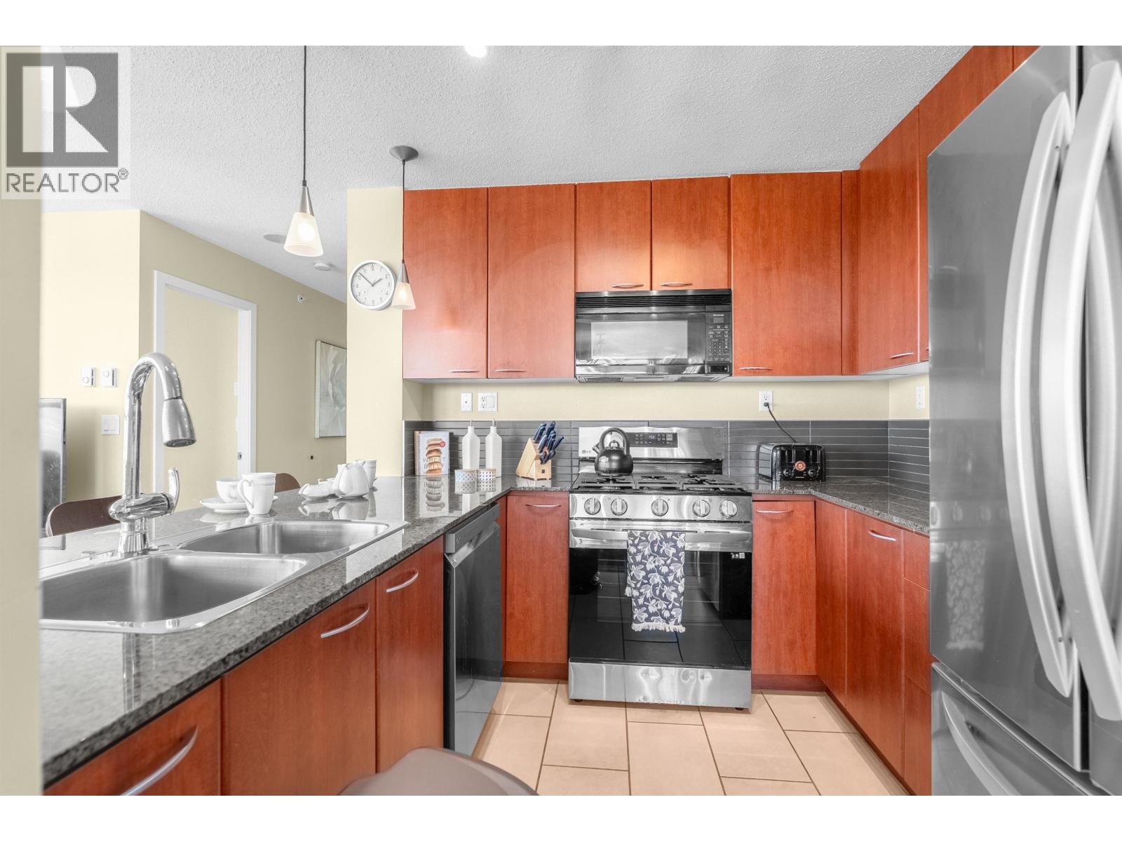 2803 7108 Collier Street, Burnaby, British Columbia V5E 0A1 - Photo 6 - R3077450