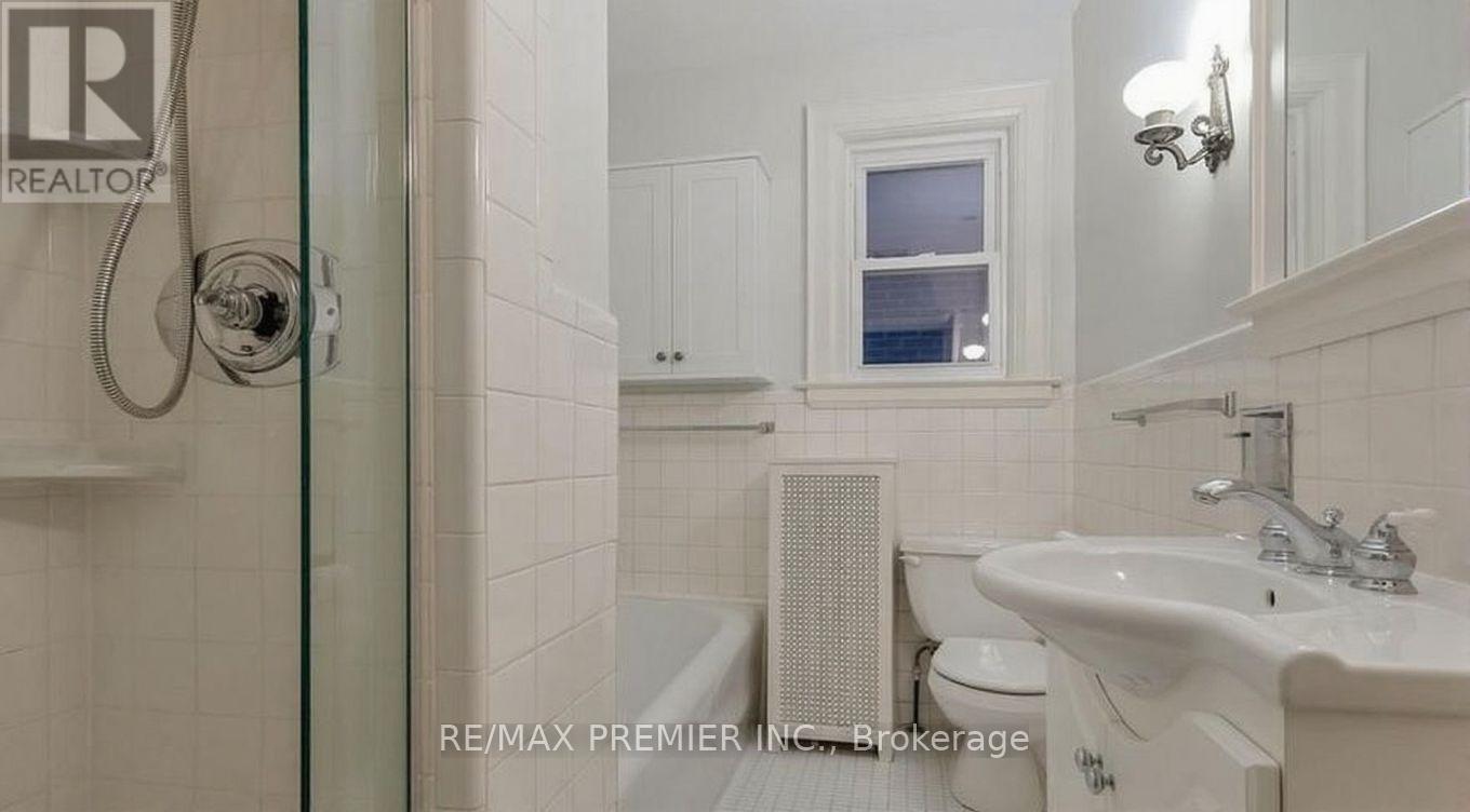 2nd Floor - 5 Killarney Road, Toronto, Ontario  M5P 1L7 - Photo 7 - C12674128