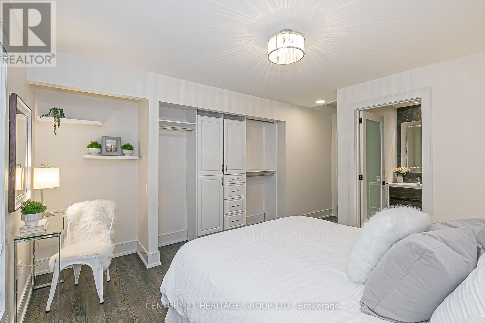 46 Pineneedle Drive, Aurora, Ontario  L4G 4Y6 - Photo 33 - N12456450