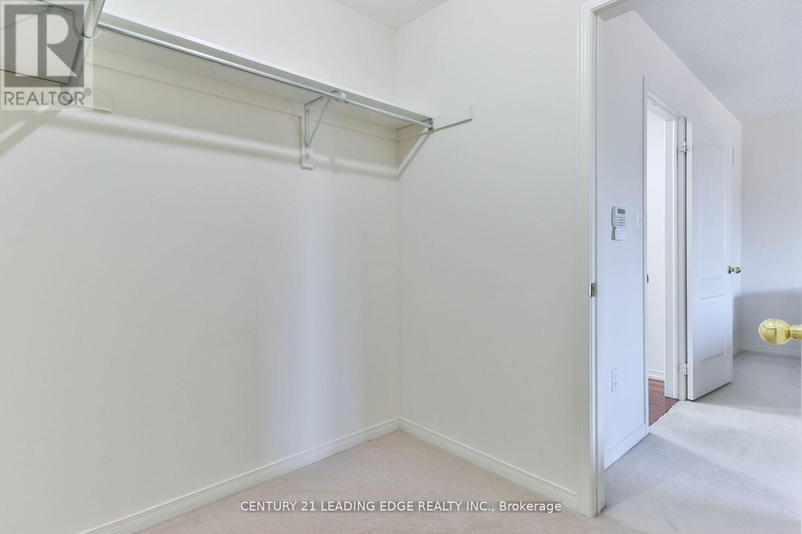 15 Robertdale Court, Whitchurch-Stouffville, Ontario  L4A 0Y5 - Photo 24 - N12676978