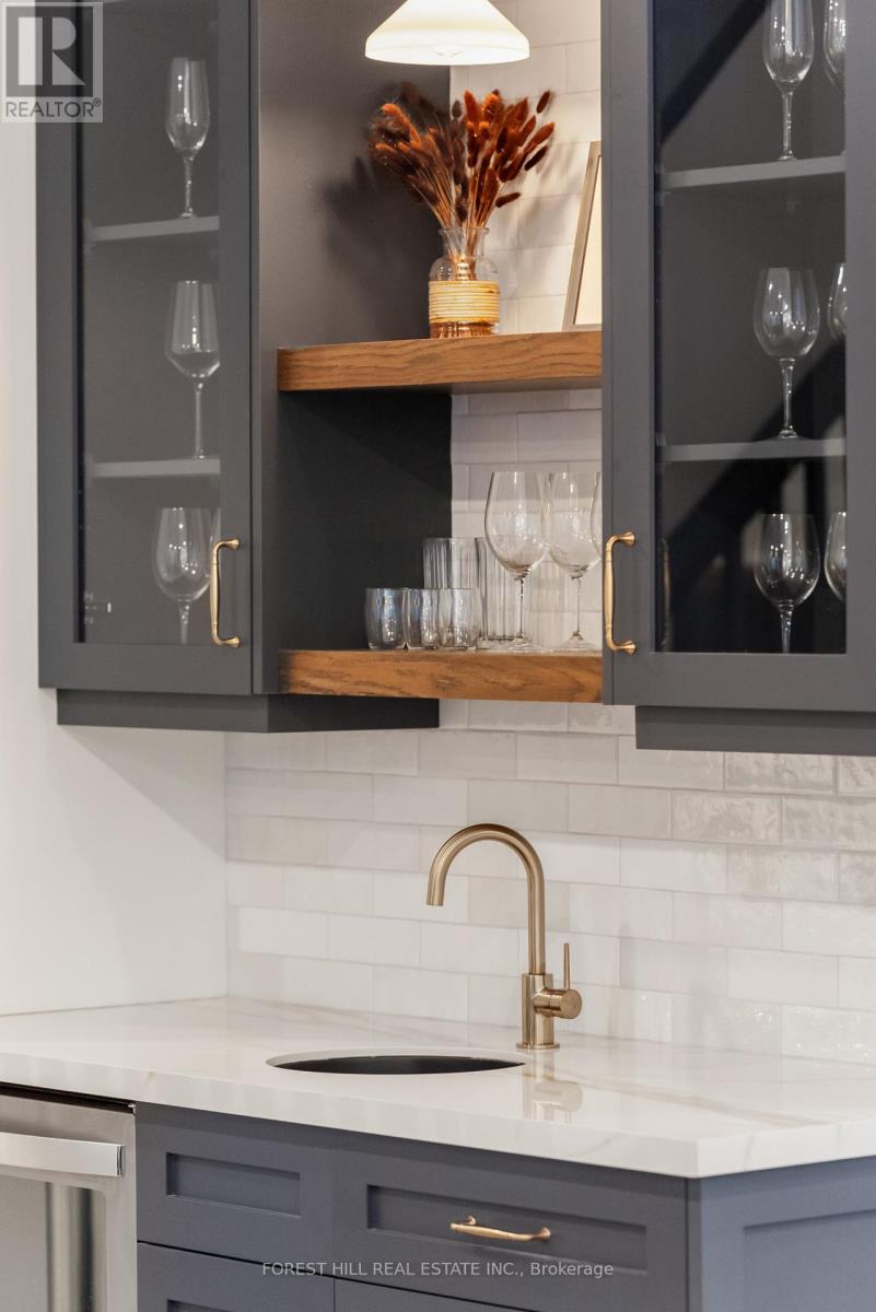 271 Codrington Street, Barrie, Ontario  L4M 1S7 - Photo 18 - S12670386