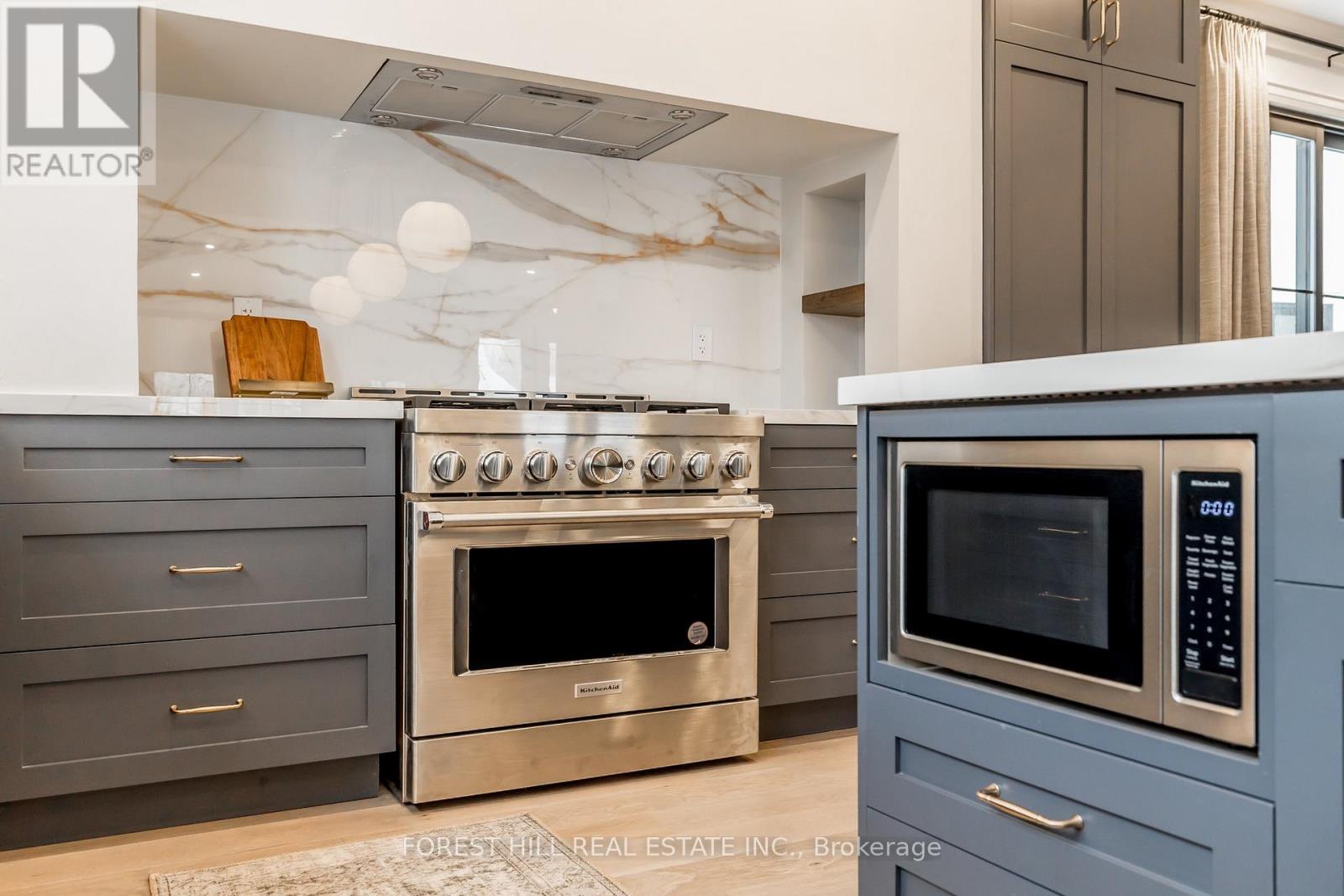 271 Codrington Street, Barrie, Ontario  L4M 1S7 - Photo 12 - S12670386