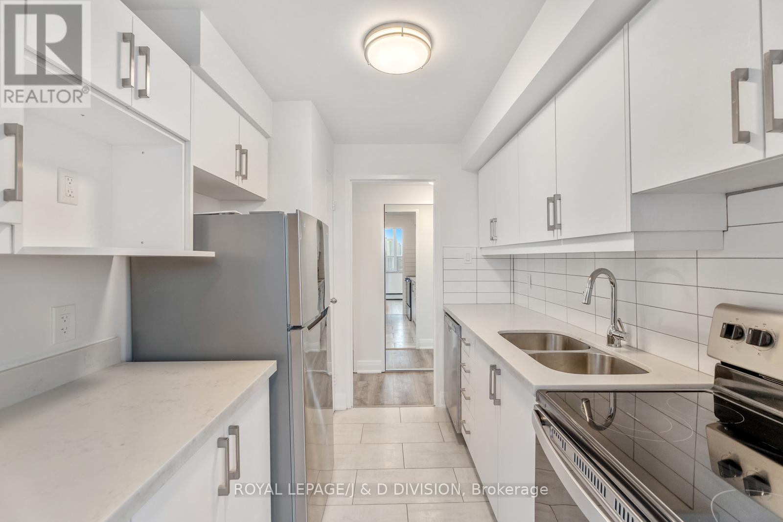 1006 - 484 Avenue Road, Toronto, Ontario  M4V 2J5 - Photo 10 - C12677584