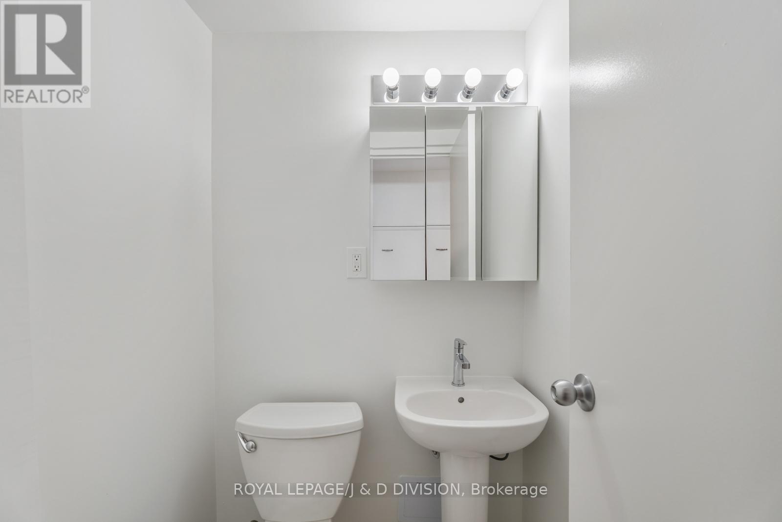 1006 - 484 Avenue Road, Toronto, Ontario  M4V 2J5 - Photo 14 - C12677584