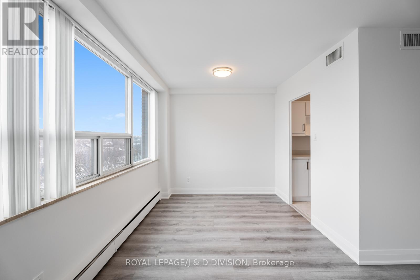 1006 - 484 Avenue Road, Toronto, Ontario  M4V 2J5 - Photo 8 - C12677584