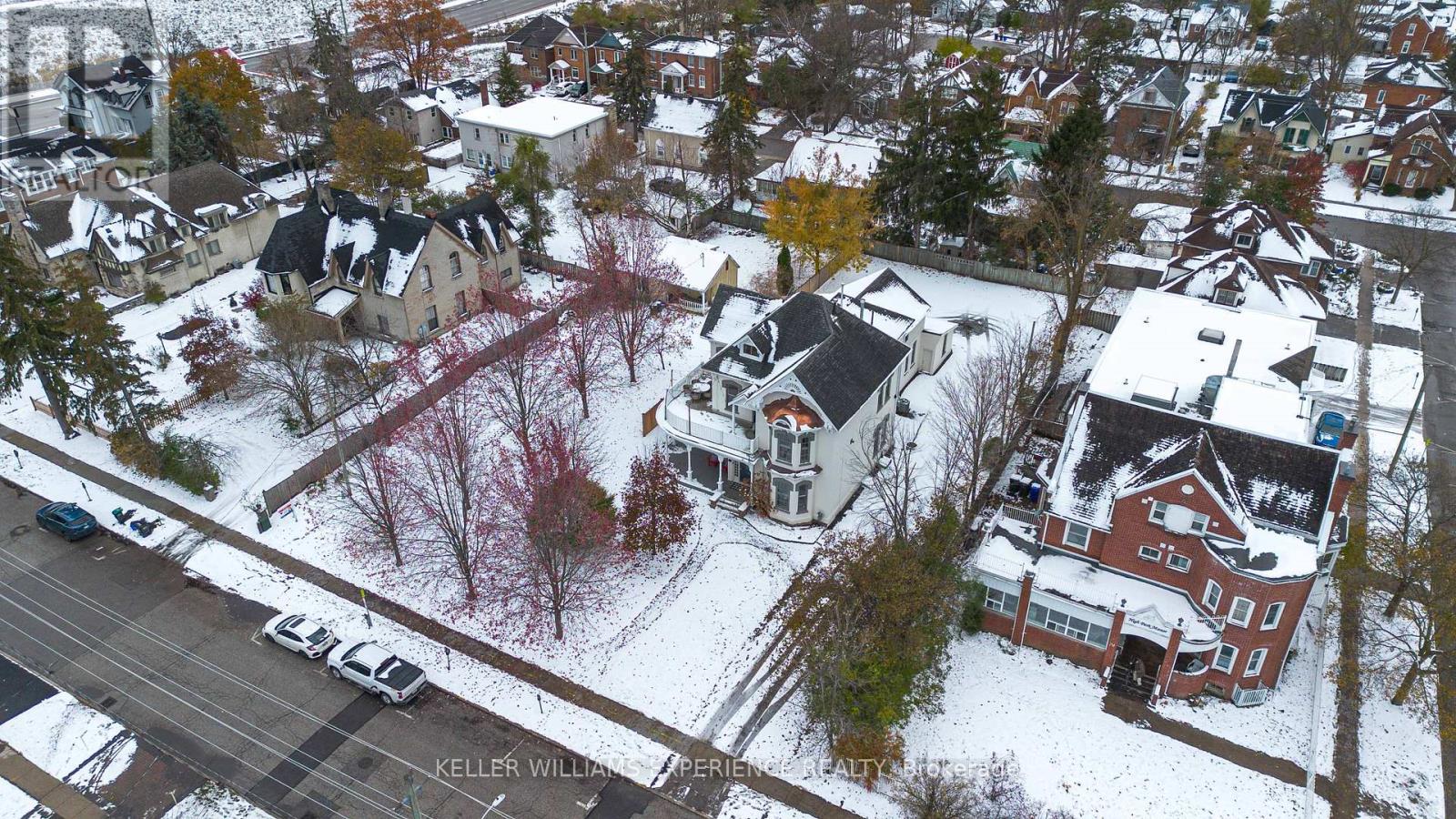 72 High Street, Barrie, Ontario  L4N 1W4 - Photo 12 - S12675714