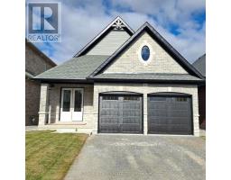 8 ST AUGUSTINE DRIVE, Whitby, Ontario