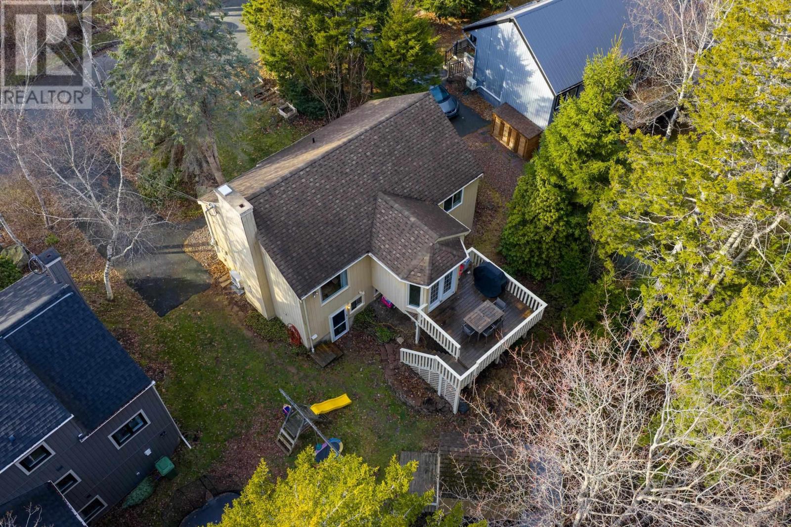 49 Village Crescent, Bedford, Nova Scotia  B4A 1J3 - Photo 31 - 202529412