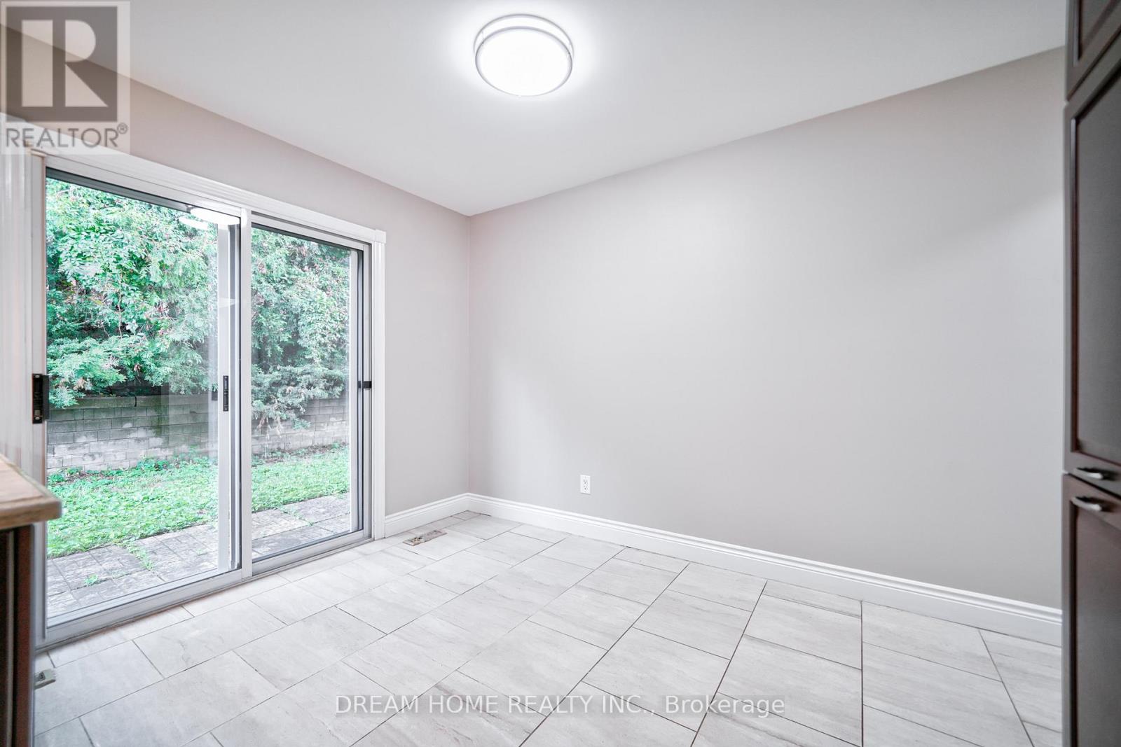 24 Muster Court, Markham, Ontario  L3R 9G4 - Photo 10 - N12677506