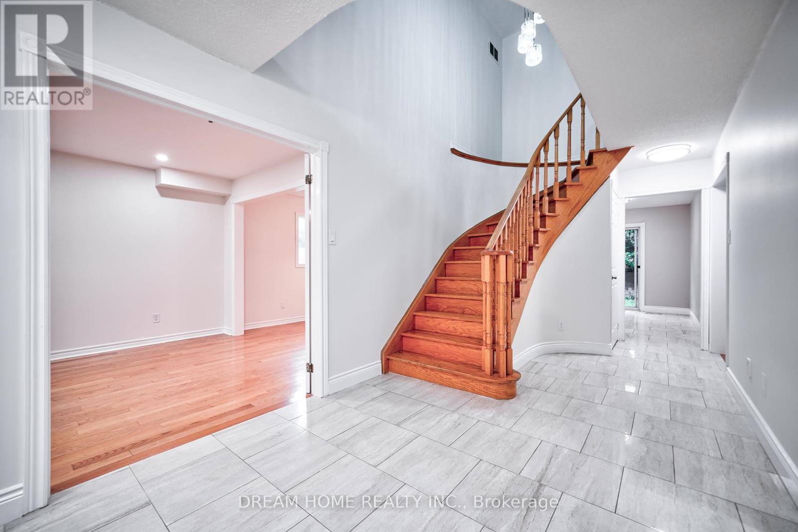 24 Muster Court, Markham, Ontario  L3R 9G4 - Photo 12 - N12677506