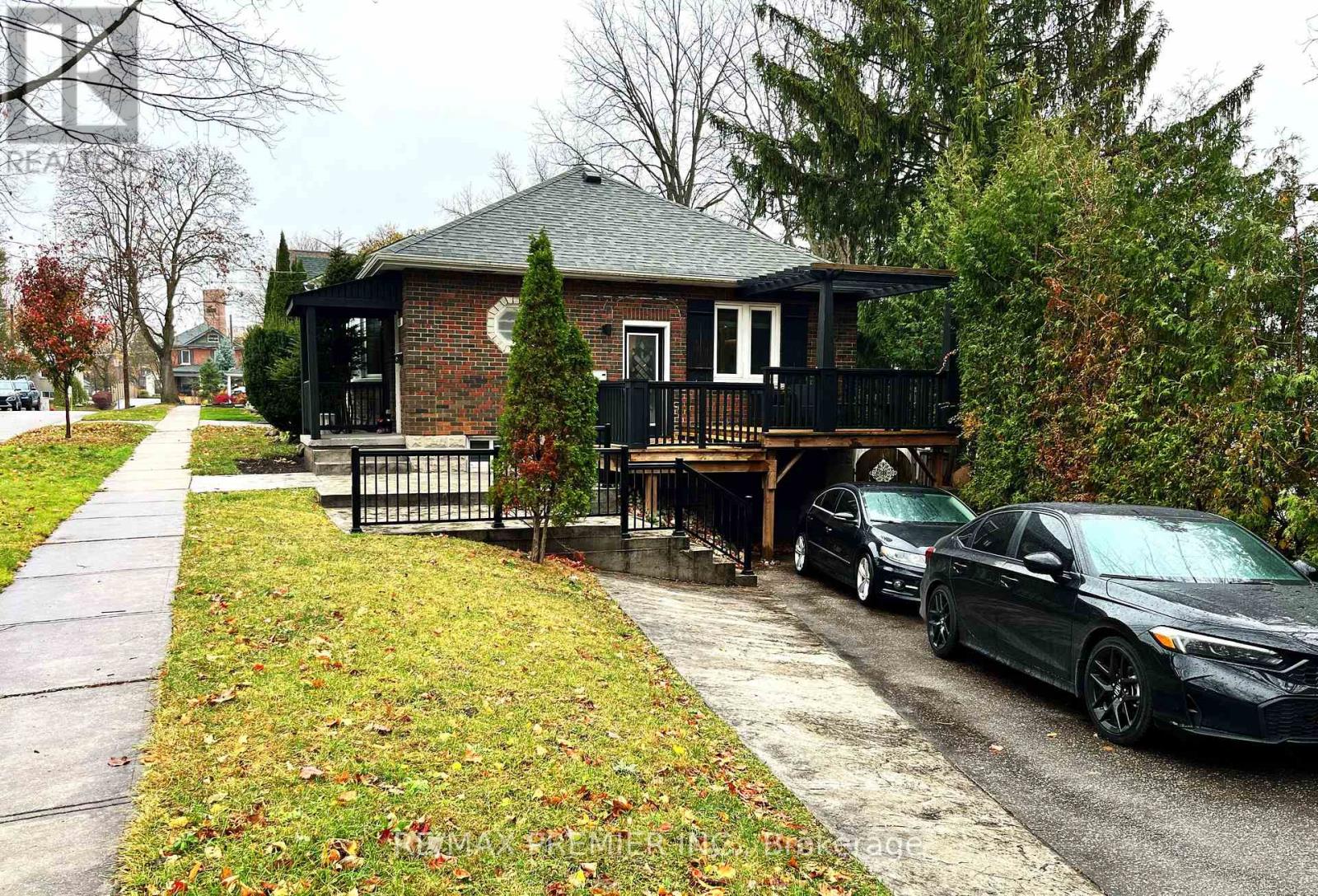 115 RAGLAN STREET, Newmarket, Ontario