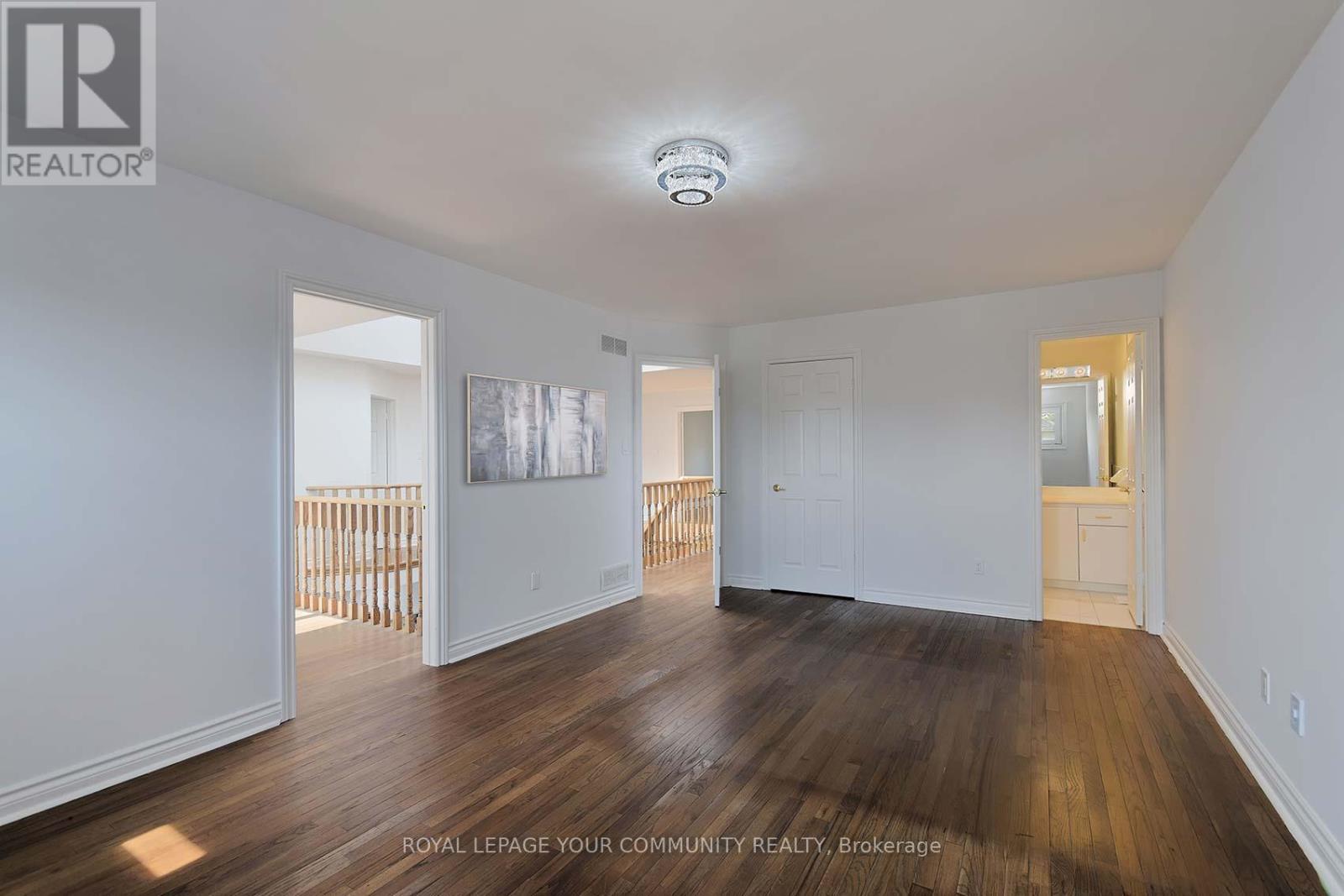 182 Oxford Street, Richmond Hill, Ontario  L4C 4L7 - Photo 27 - N12677538