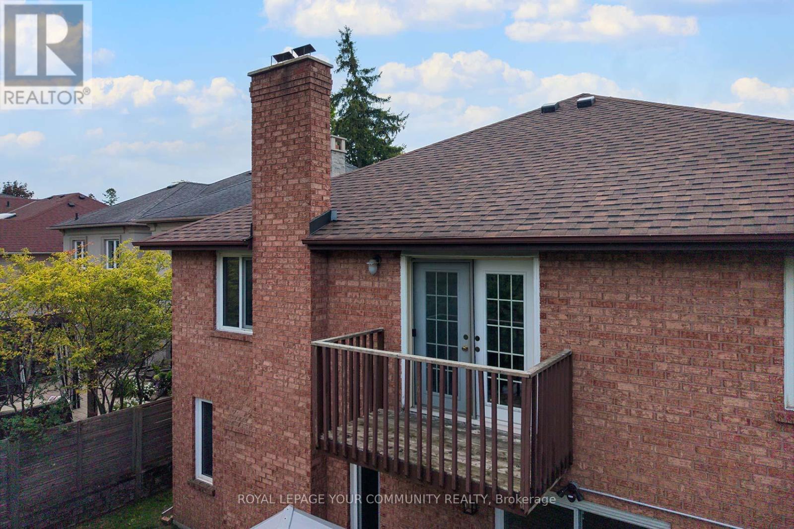 182 Oxford Street, Richmond Hill, Ontario  L4C 4L7 - Photo 35 - N12677538
