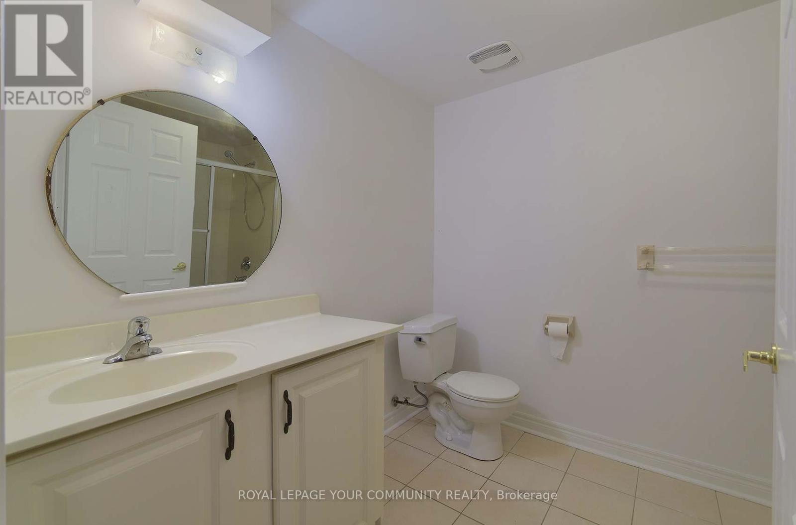 182 Oxford Street, Richmond Hill, Ontario  L4C 4L7 - Photo 40 - N12677538