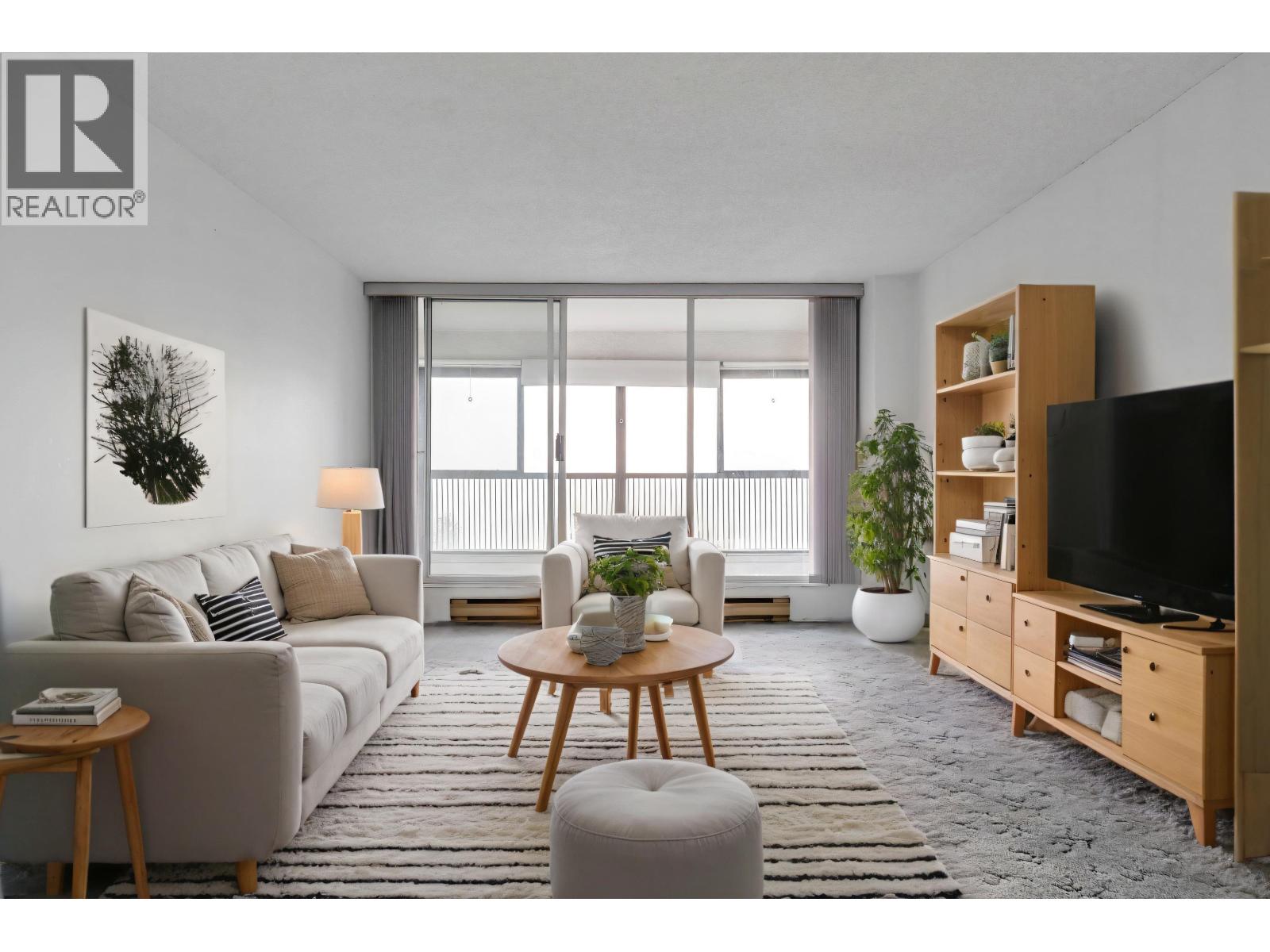 805 550 EIGHTH STREET, New Westminster, British Columbia