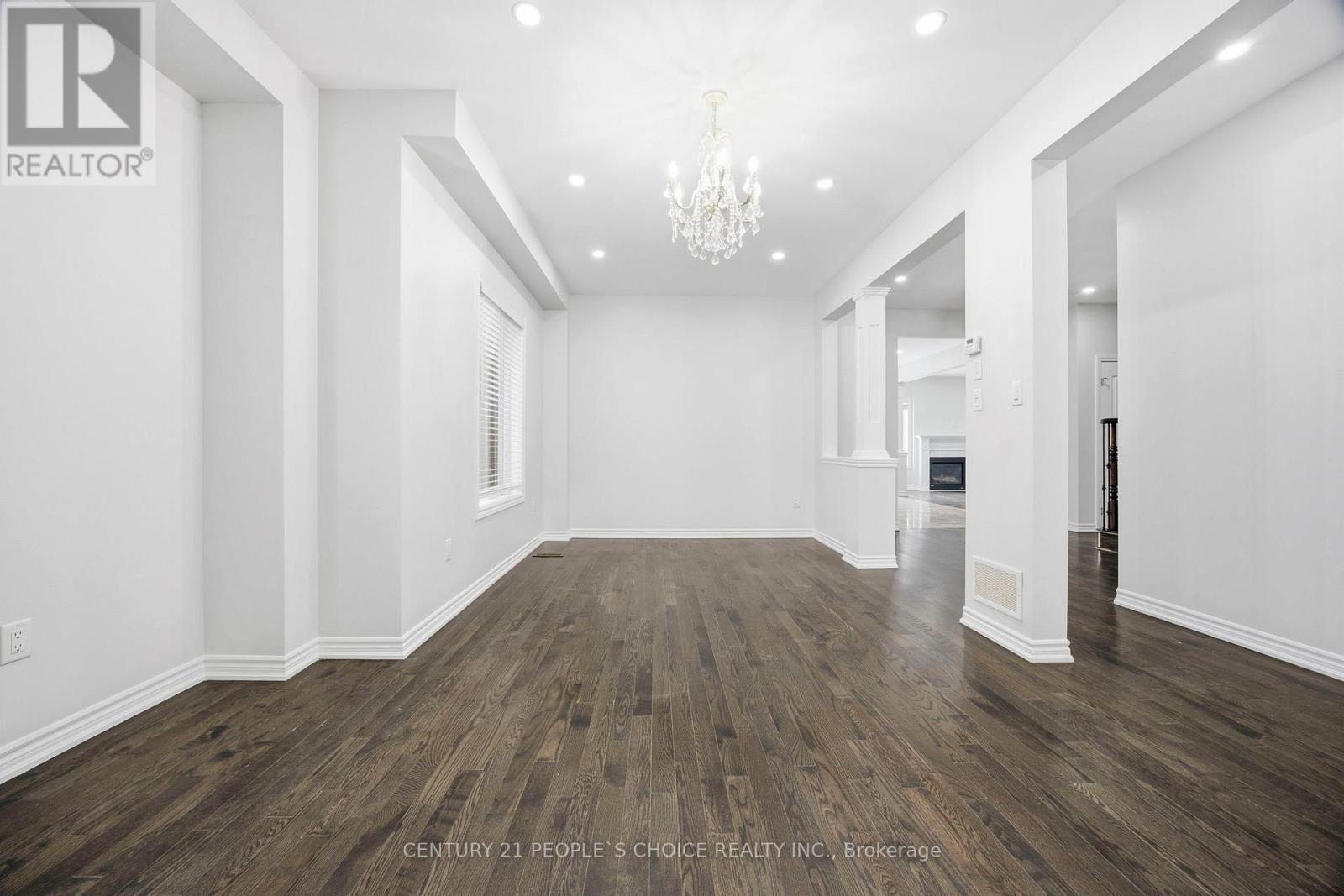 16 Bucksaw Street, Brampton, Ontario  L7A 4R1 - Photo 7 - W12677446