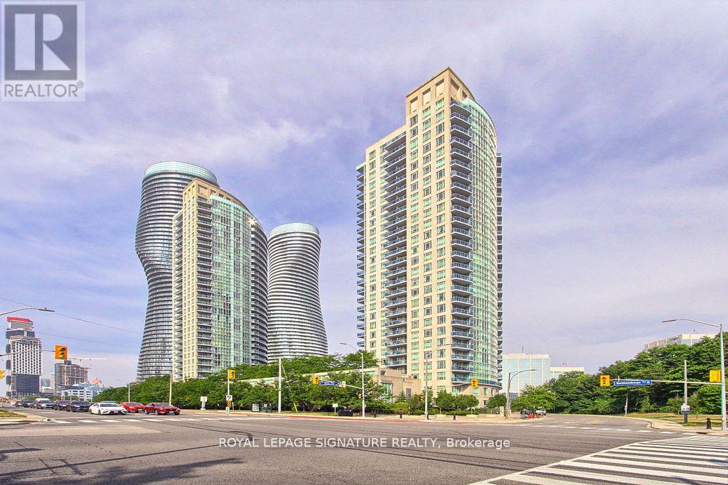 Th-104 - 90 Absolute Avenue, Mississauga, Ontario  L4Z 0A1 - Photo 2 - W12677462