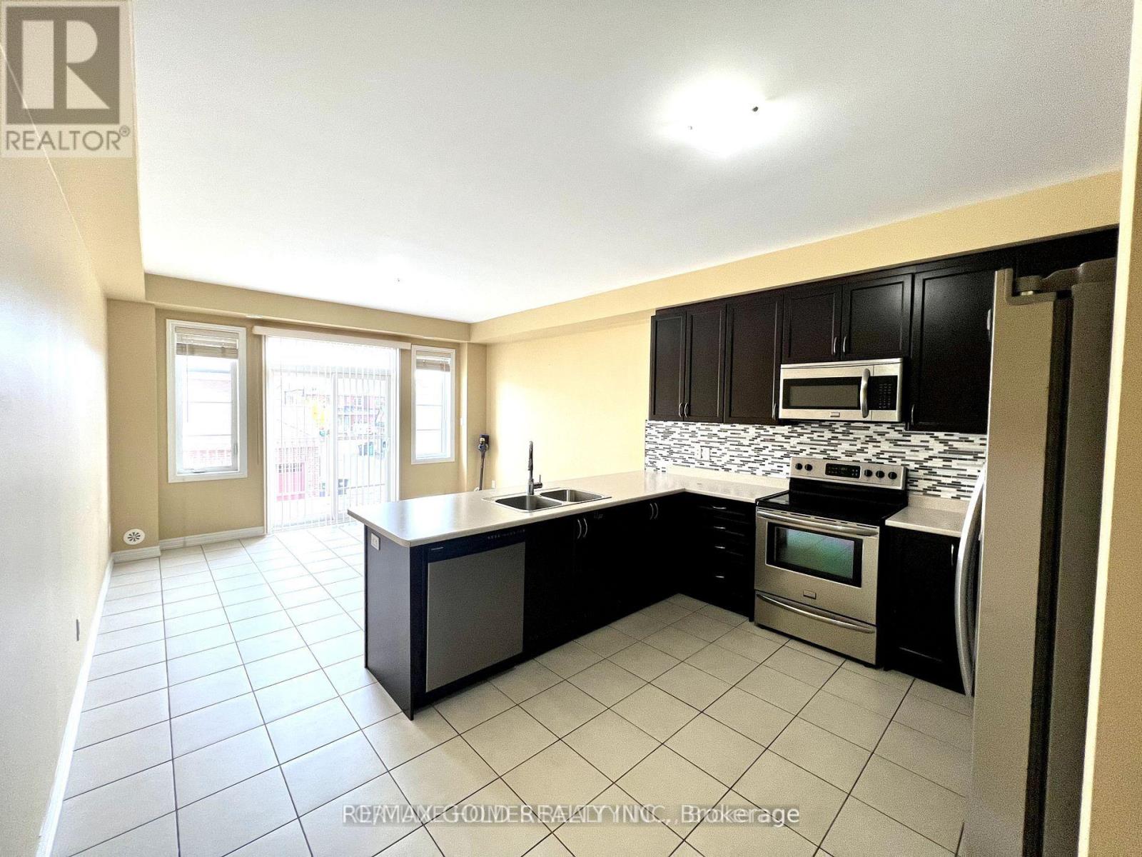 161 Inspire Boulevard, Brampton, Ontario  L6R 3V8 - Photo 5 - W12677468