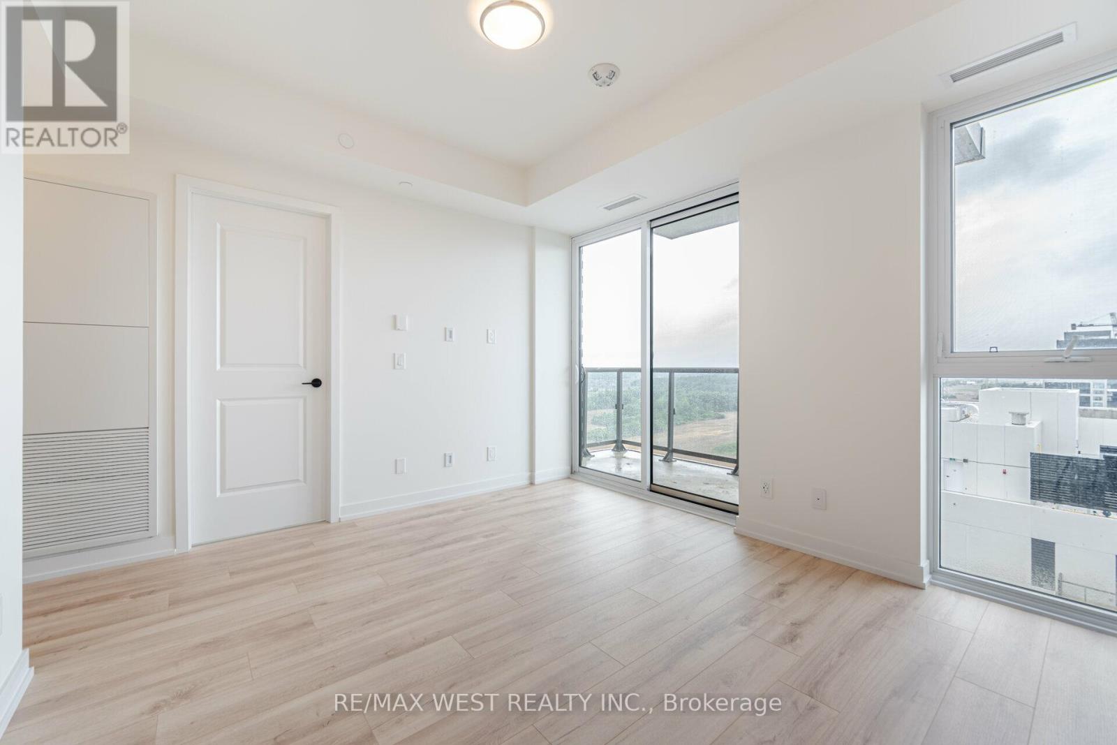 1908 - 335 Wheat Boom Drive, Oakville, Ontario  L6H 7C2 - Photo 12 - W12677482