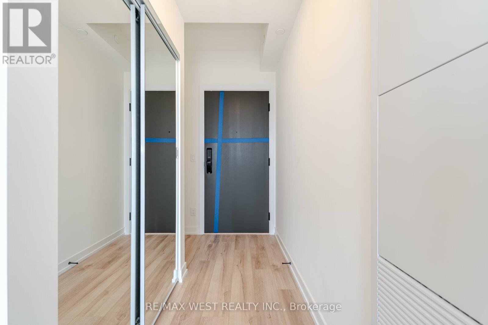 1908 - 335 Wheat Boom Drive, Oakville, Ontario  L6H 7C2 - Photo 8 - W12677482