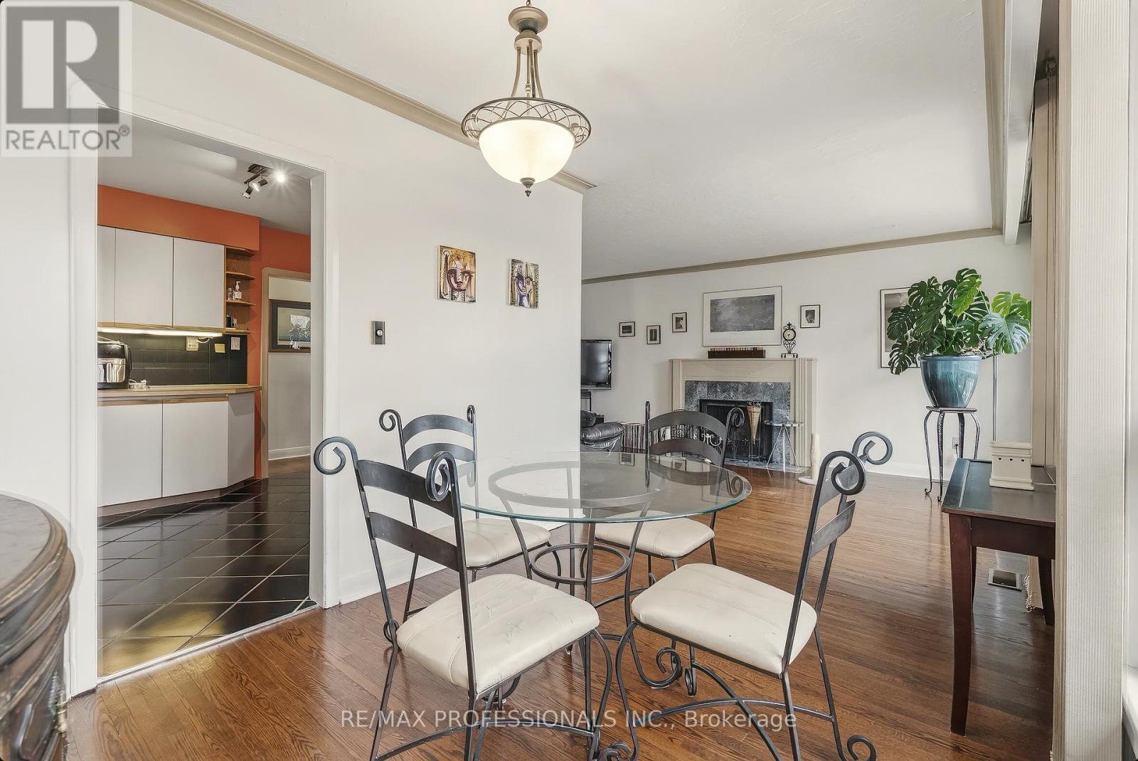 294 Southview Road, Oakville, Ontario  L6K 2P5 - Photo 18 - W12677498