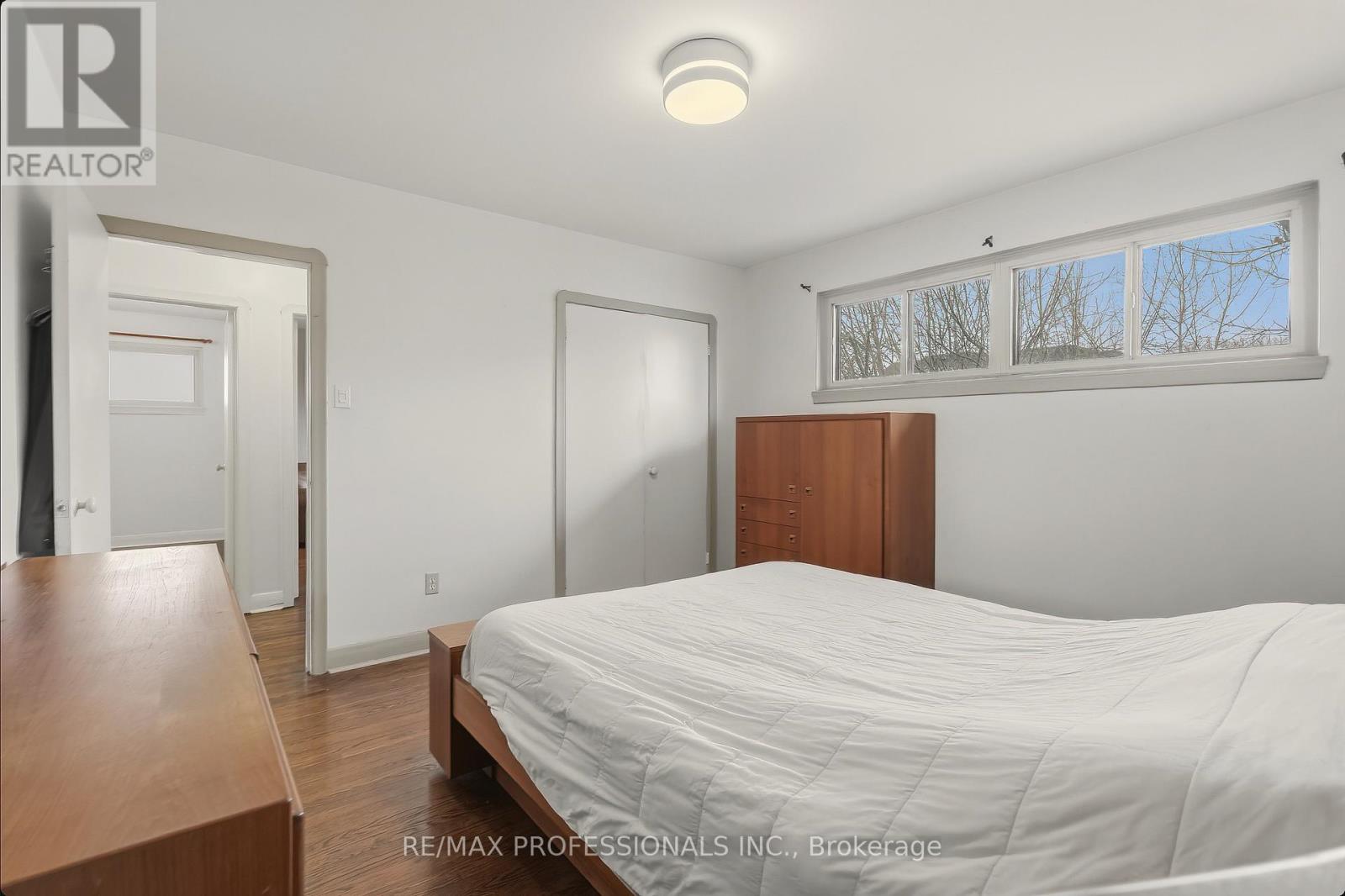 294 Southview Road, Oakville, Ontario  L6K 2P5 - Photo 23 - W12677498