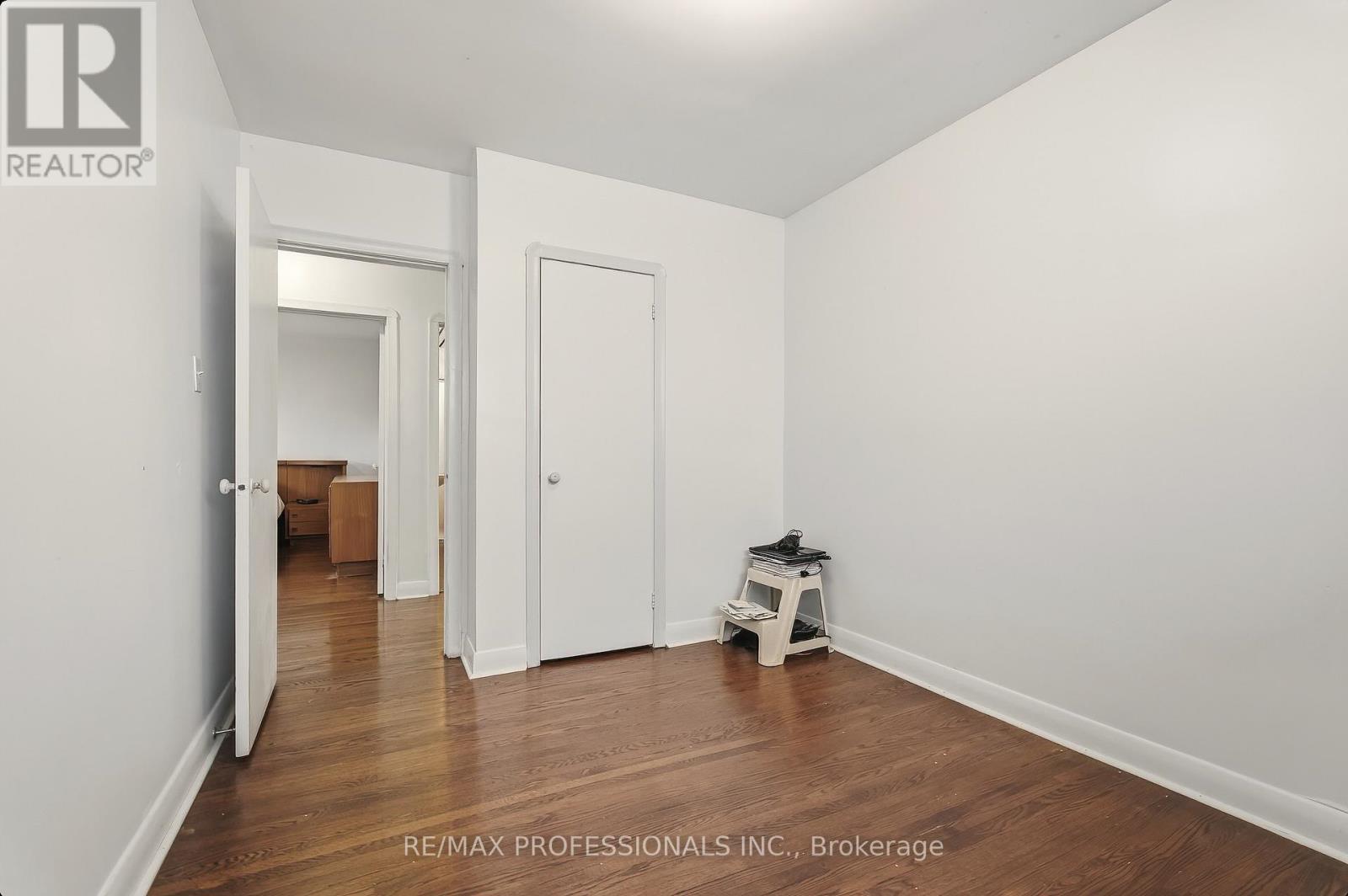 294 Southview Road, Oakville, Ontario  L6K 2P5 - Photo 27 - W12677498