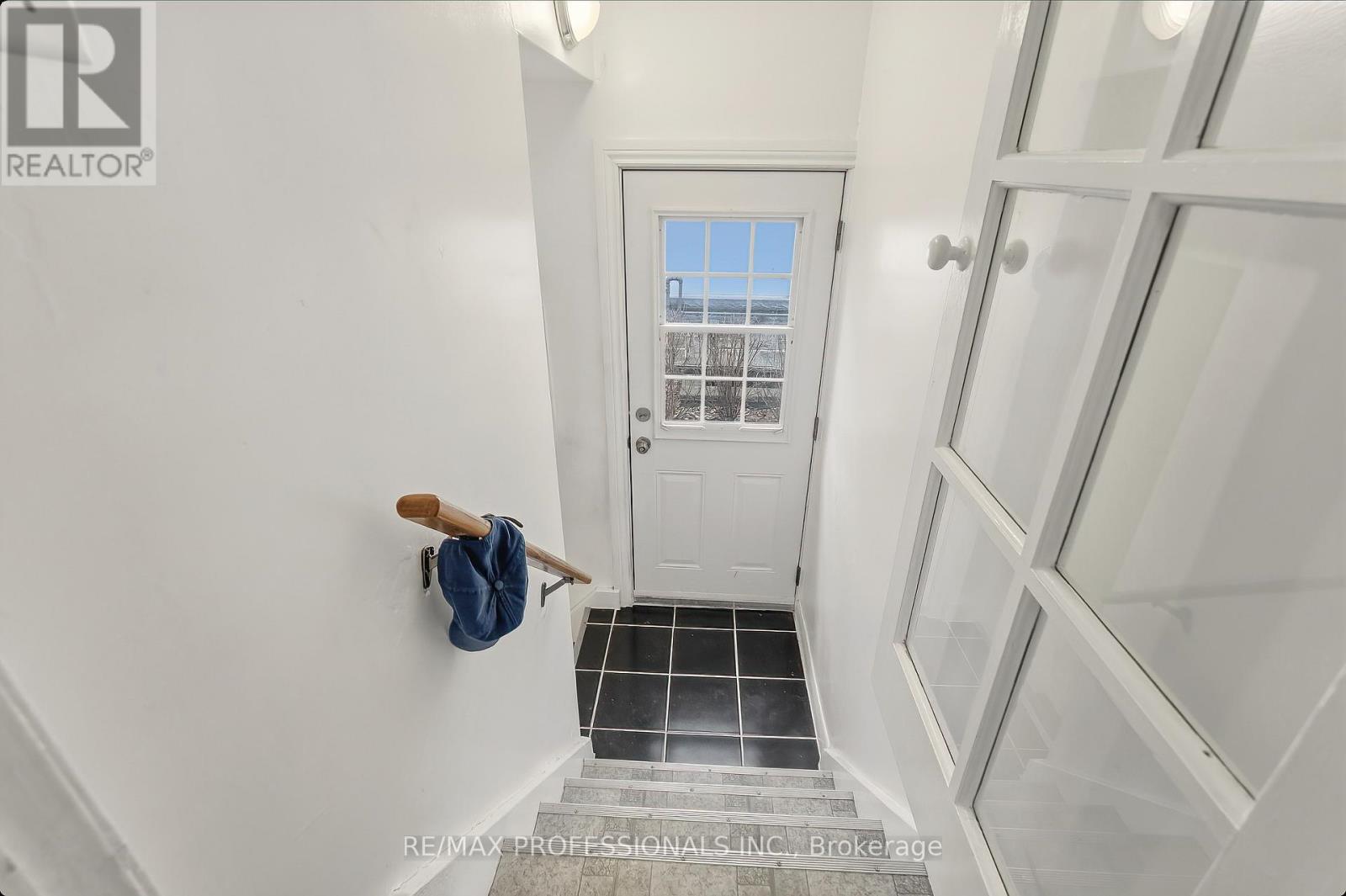 294 Southview Road, Oakville, Ontario  L6K 2P5 - Photo 30 - W12677498