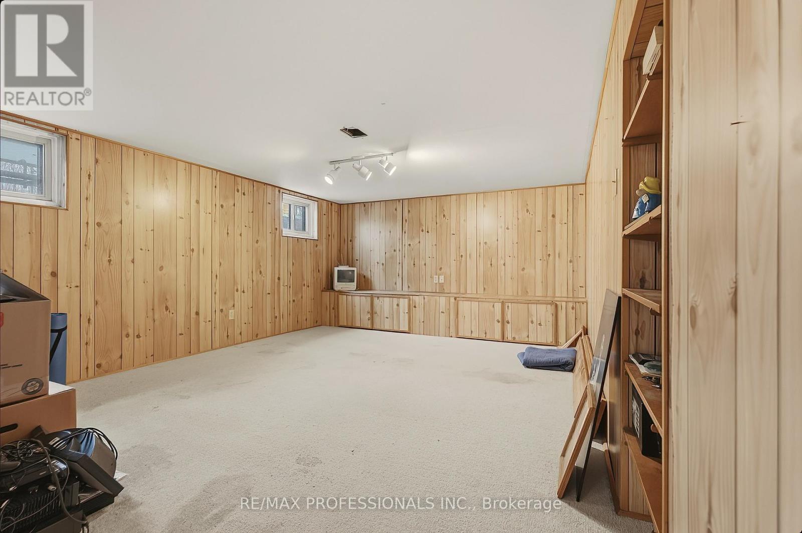 294 Southview Road, Oakville, Ontario  L6K 2P5 - Photo 35 - W12677498