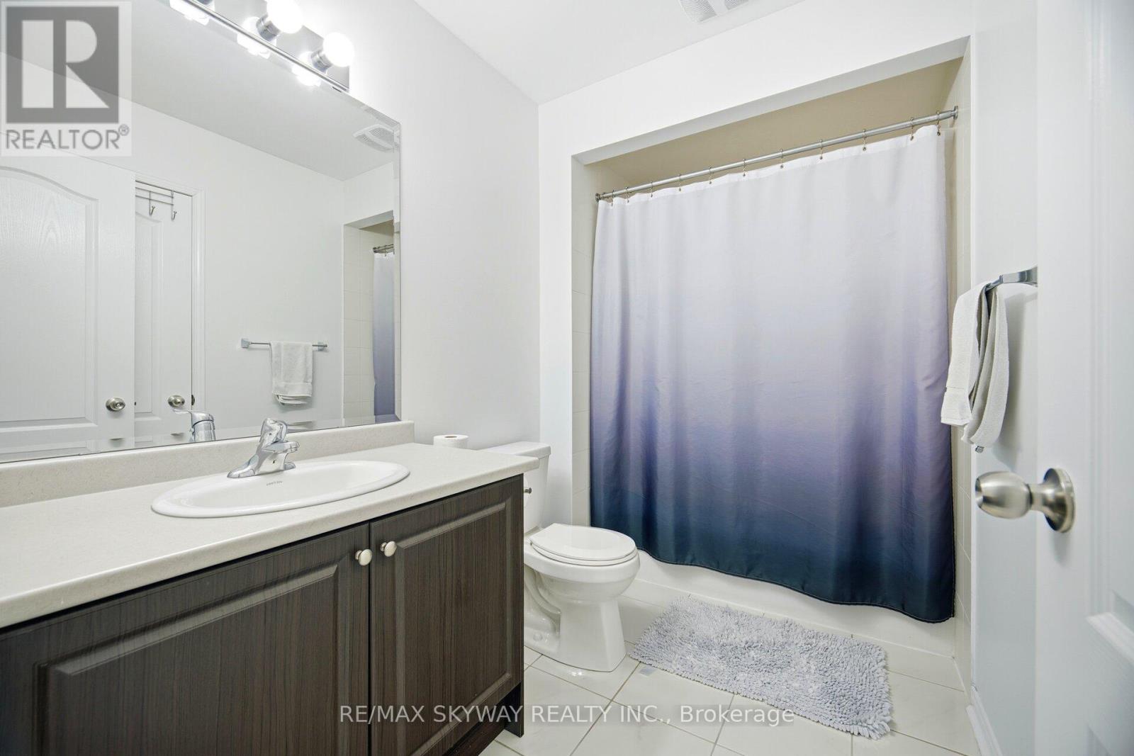 28 Yellowknife Road, Brampton, Ontario  L6R 3X3 - Photo 36 - W12677500