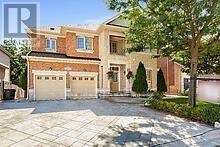 36 Valleyridge Crescent, Brampton, Ontario  L6P 2C8 - Photo 2 - W12677530