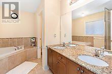 36 Valleyridge Crescent, Brampton, Ontario  L6P 2C8 - Photo 27 - W12677530