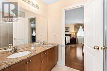 36 Valleyridge Crescent, Brampton, Ontario  L6P 2C8 - Photo 30 - W12677530