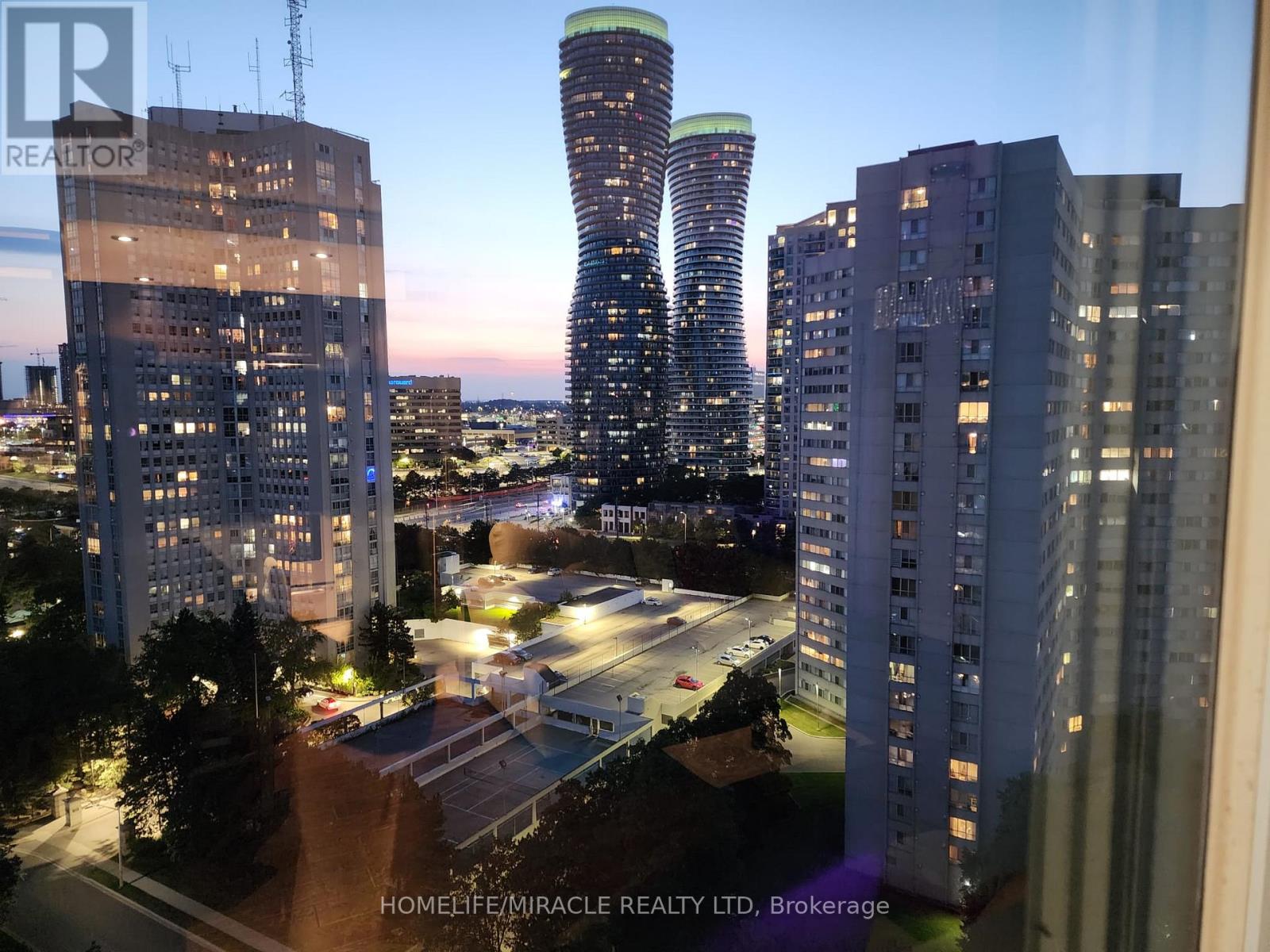 1911 - 3695 Kaneff Crescent, Mississauga, Ontario  L5A 4B6 - Photo 1 - W12677546