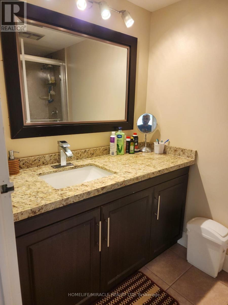 1911 - 3695 Kaneff Crescent, Mississauga, Ontario  L5A 4B6 - Photo 23 - W12677546