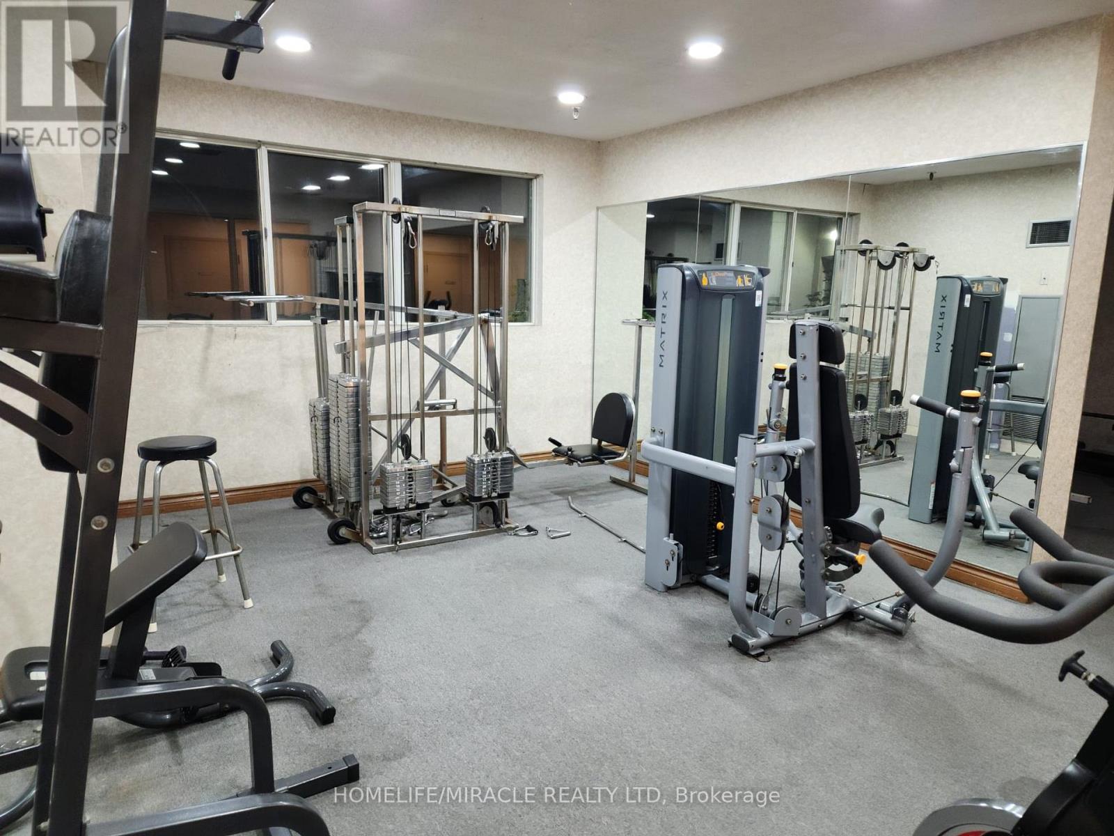 1911 - 3695 Kaneff Crescent, Mississauga, Ontario  L5A 4B6 - Photo 29 - W12677546