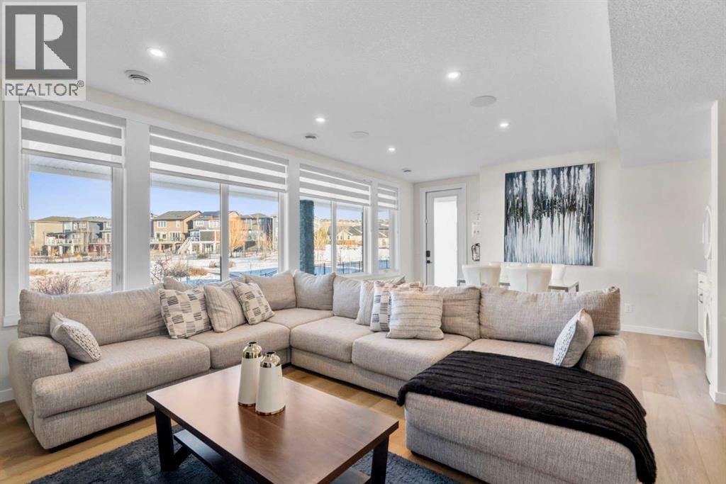 1104 Cranbrook Gardens Se, Calgary, Alberta  T3M 3L3 - Photo 35 - A2277171