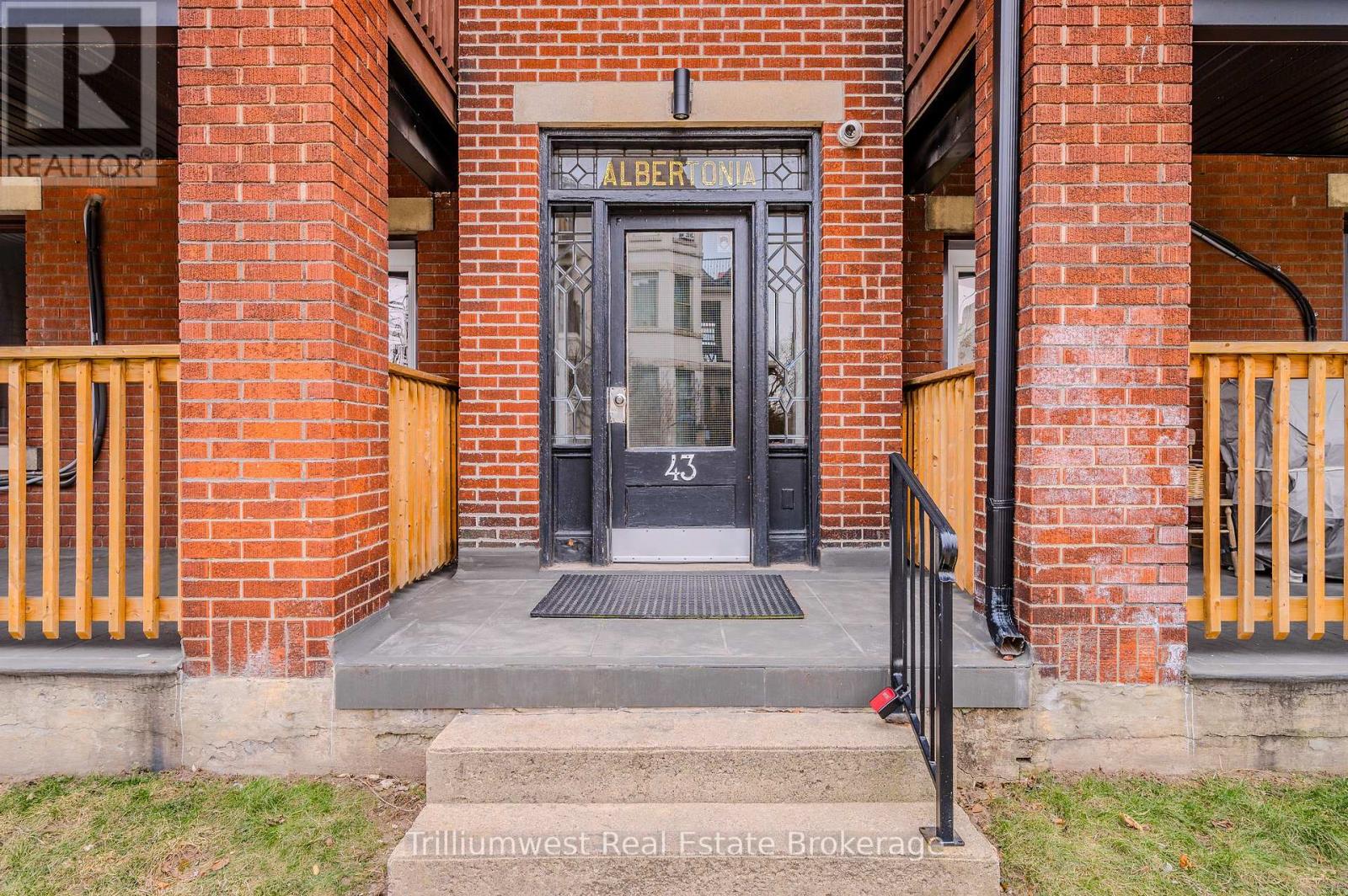 41 Albert Street, Hamilton, Ontario  L8M 2Y1 - Photo 5 - X12677702
