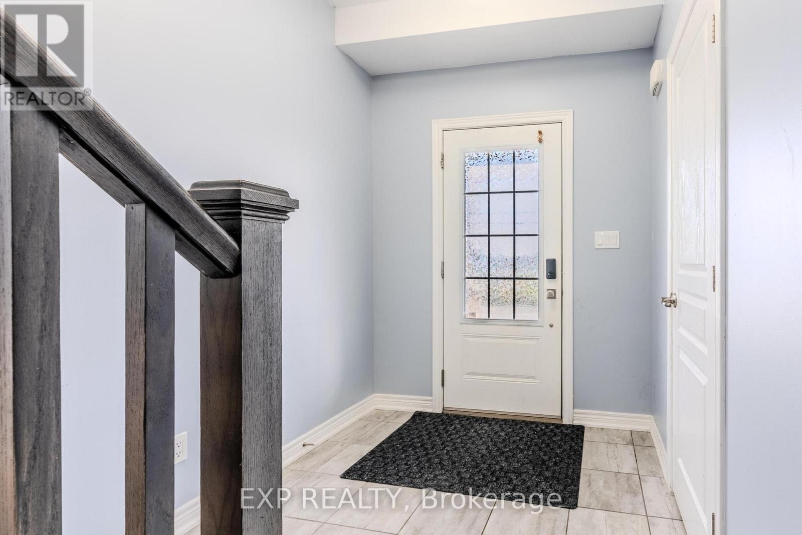 17 Severino Circle, West Lincoln, Ontario  L0R 2A0 - Photo 4 - X12677438