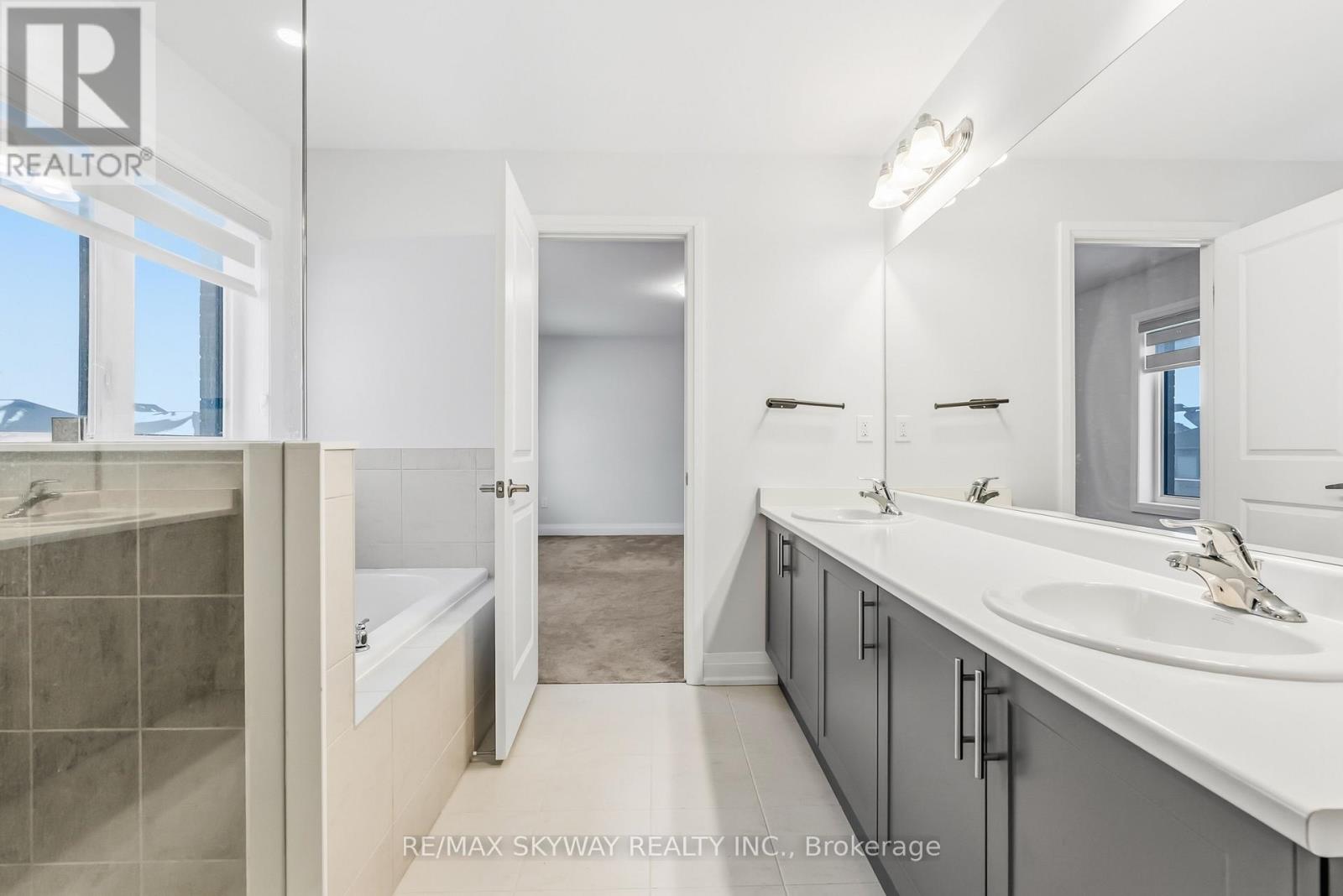 848 Knights Lane, Woodstock, Ontario  N4T 0P7 - Photo 27 - X12677464