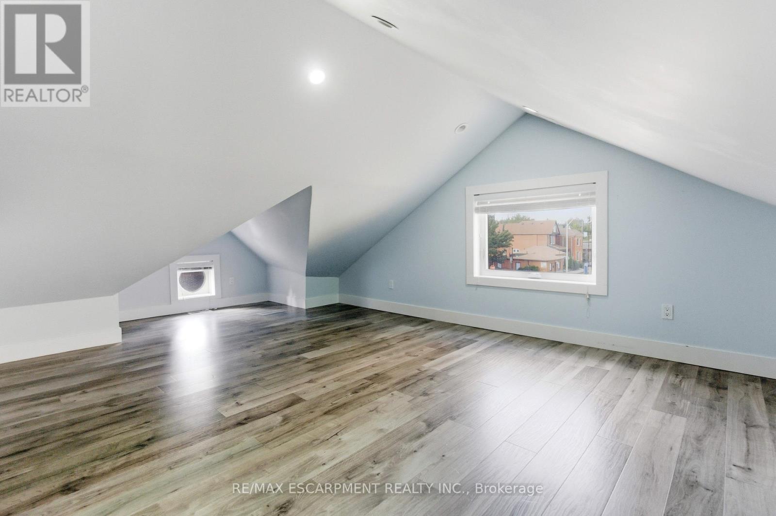 199 Jackson Street E, Hamilton, Ontario  L8N 1L7 - Photo 23 - X12677488