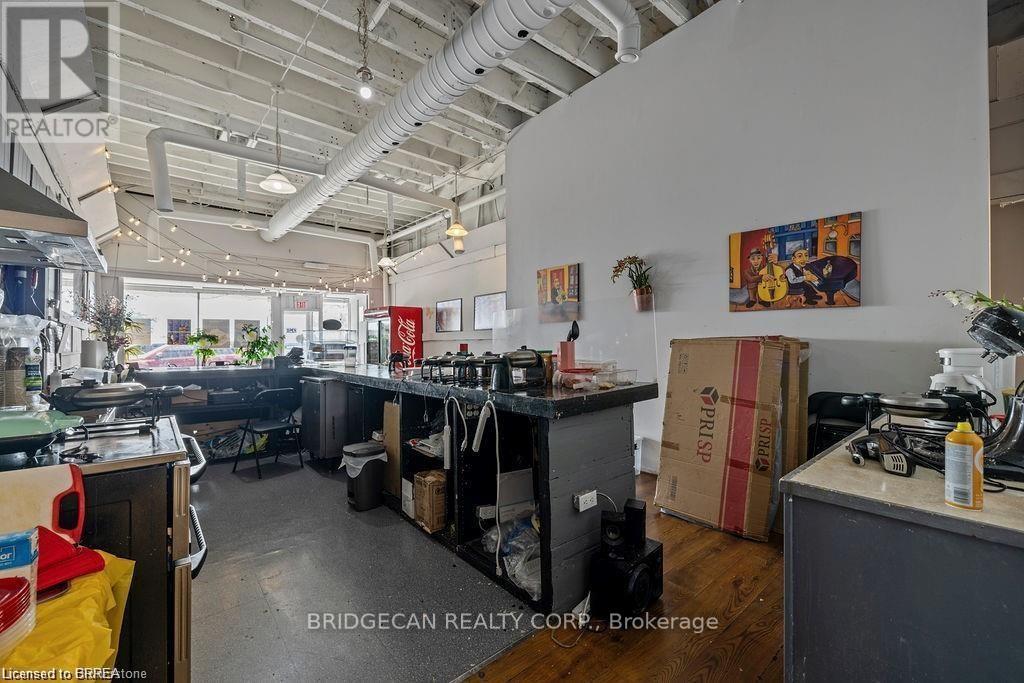 70 Colborne Street, Brantford, Ontario N3T 2G5 - Photo 17 - X12677540