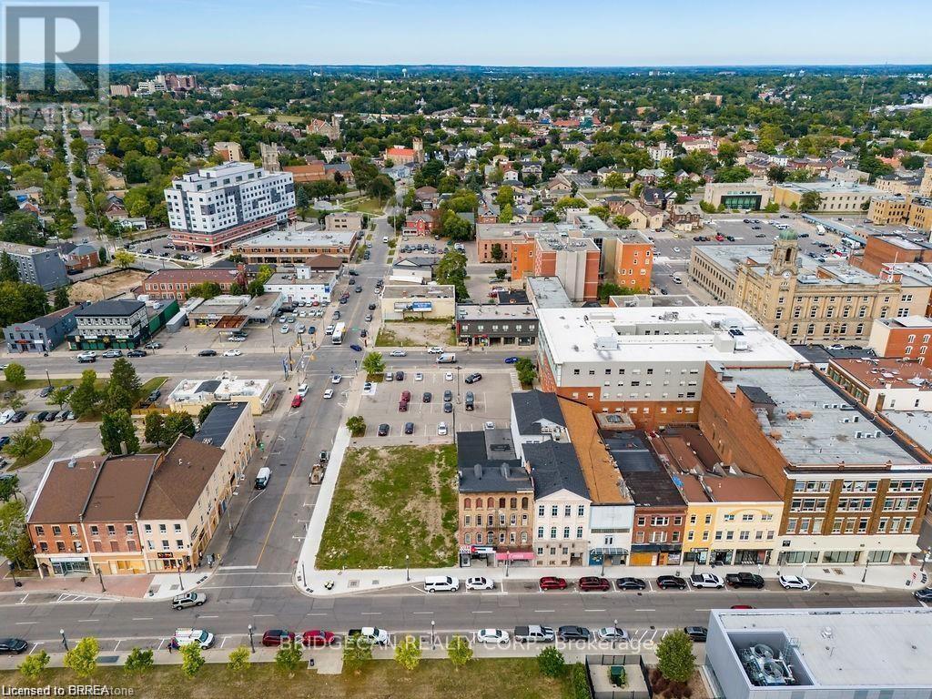 70 Colborne Street, Brantford, Ontario N3T 2G5 - Photo 23 - X12677540