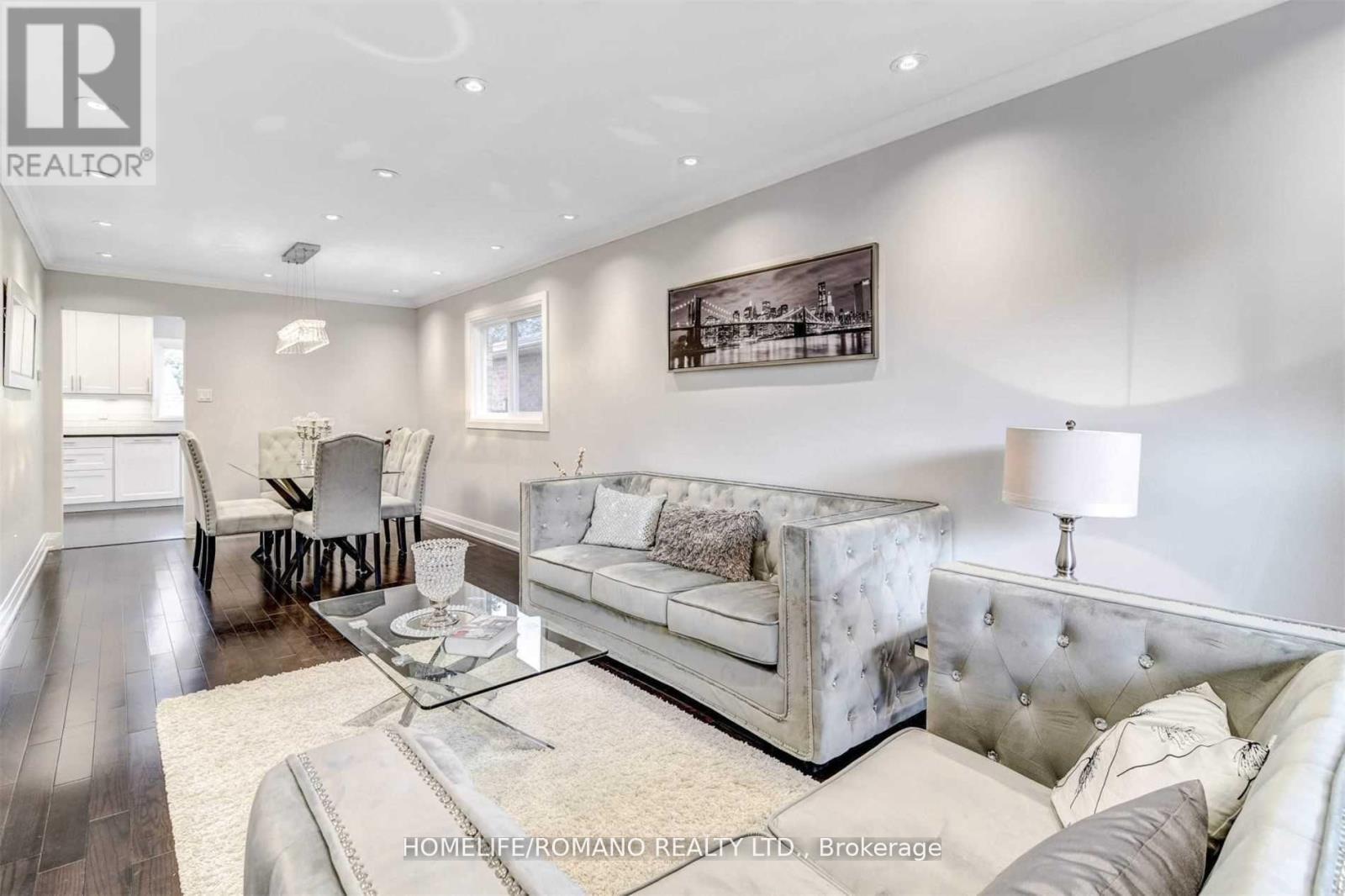 4493 Longmoor Road, Mississauga, Ontario  L5M 4H6 - Photo 5 - W12677320